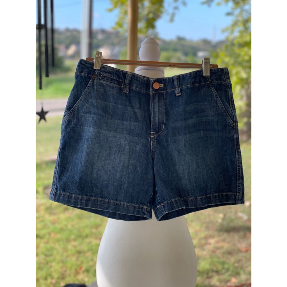 Women's G.H. Bass & Co. Denim Shorts Size 10 Blue